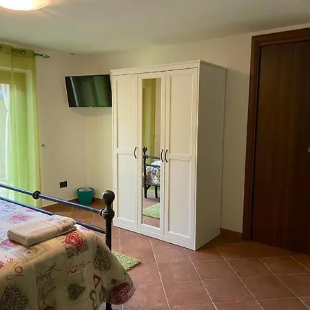 Villa In Bianchi *